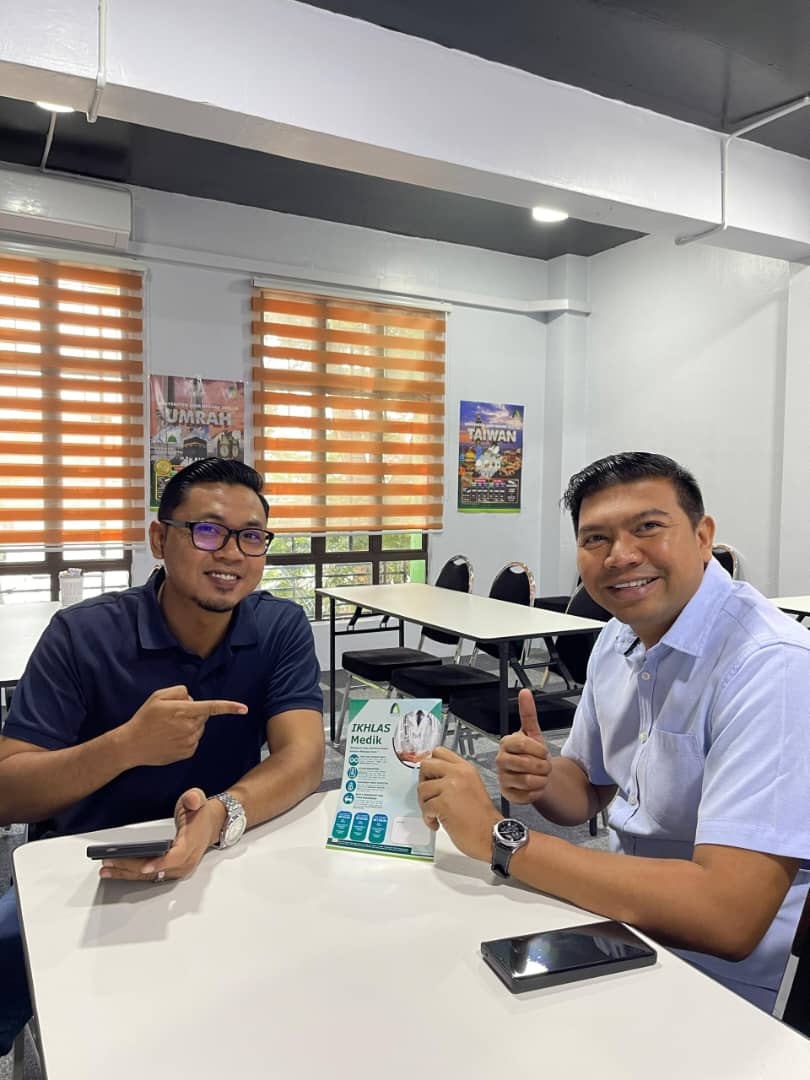 de9c27be dc9a 4c1f 8a4b b3c63cb2ad49